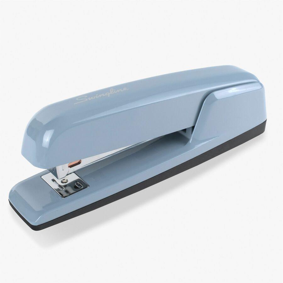 Swingline Optima Desk Stapler Full Strip 25-Sheet Capacity Silver