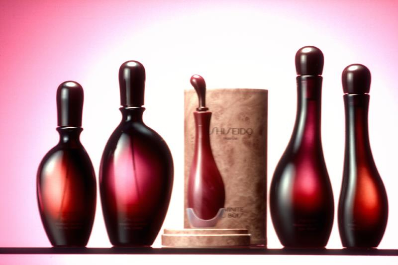 shiseido feminite du bois perfume