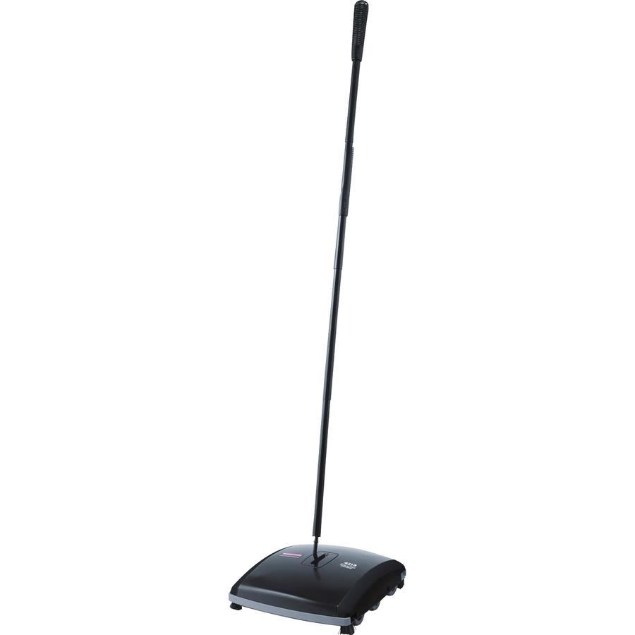 Rubbermaid Commercial Dual Action Sweeper - 7.50