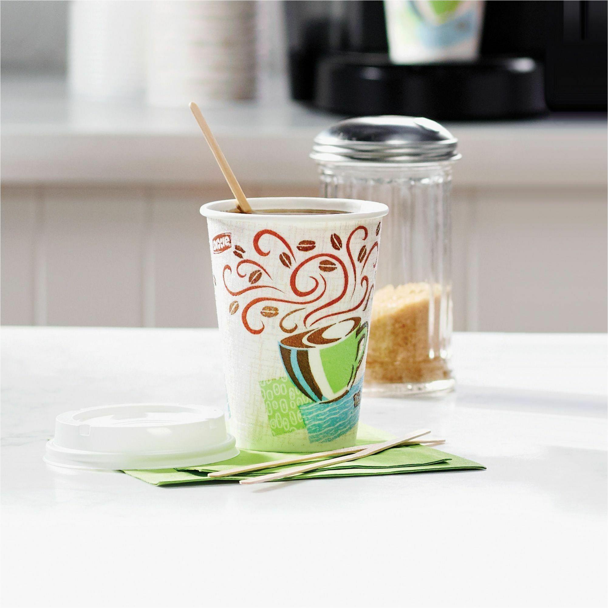  Dixie To Go Coffee Cups and Lids, Assorted Designs